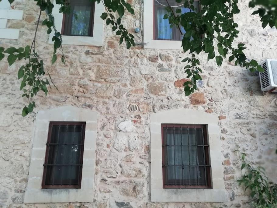Villa Sofita With Tzakouzi Maroulás Eksteriør bilde