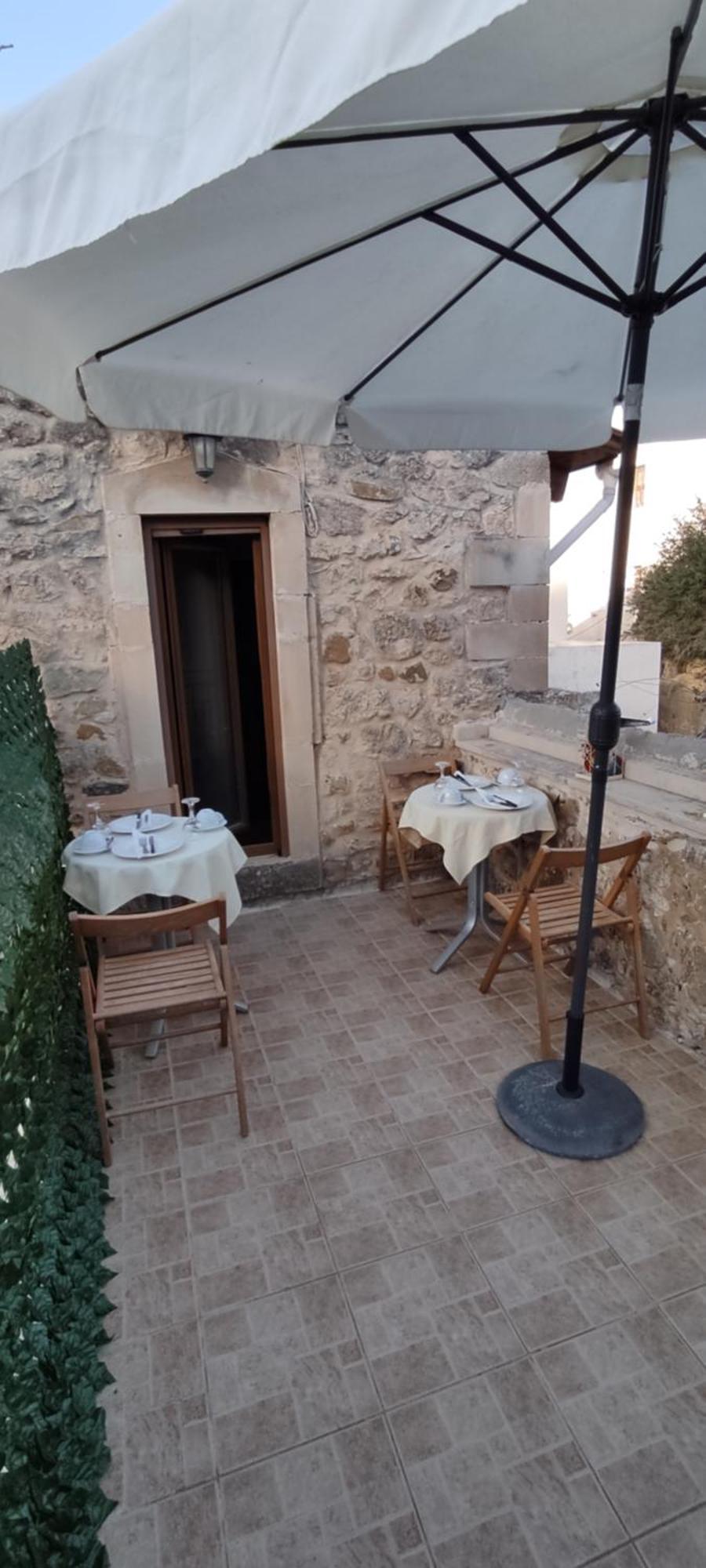 Villa Sofita With Tzakouzi Maroulás Eksteriør bilde